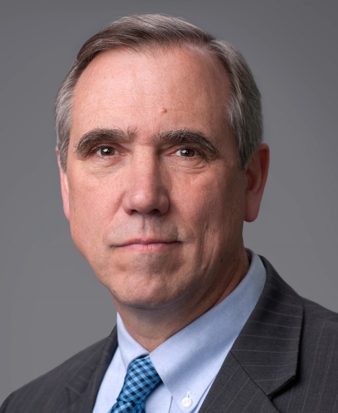 Jeff Merkley Oregon Senate Democrat Bill Sponsor